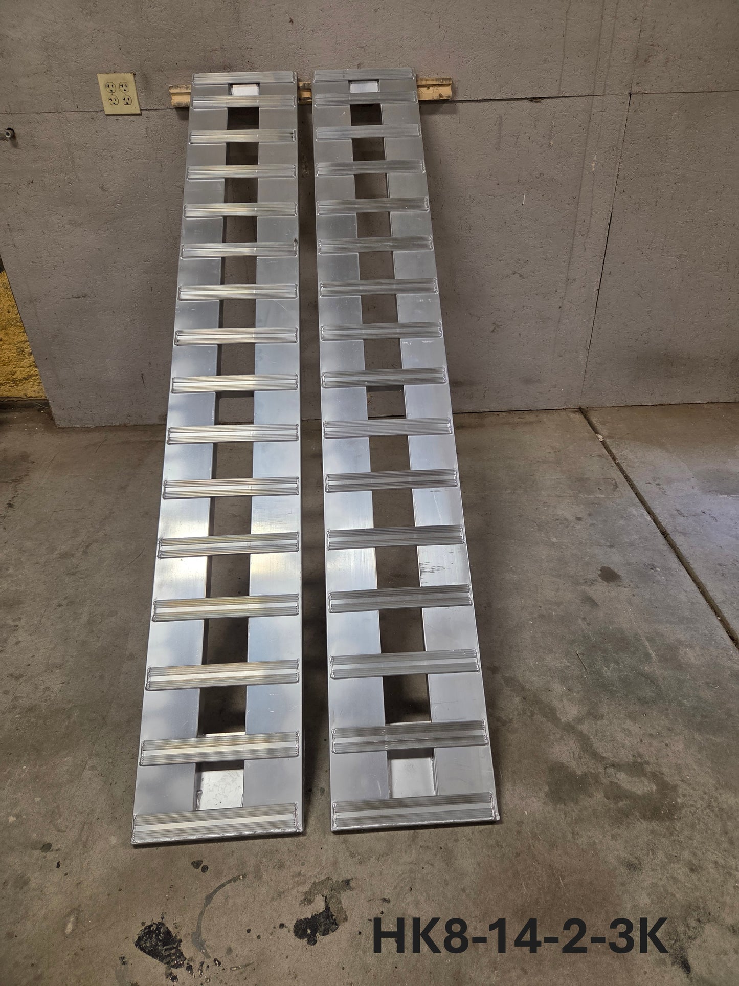 8'x14''x2''x3K car hauler ramps