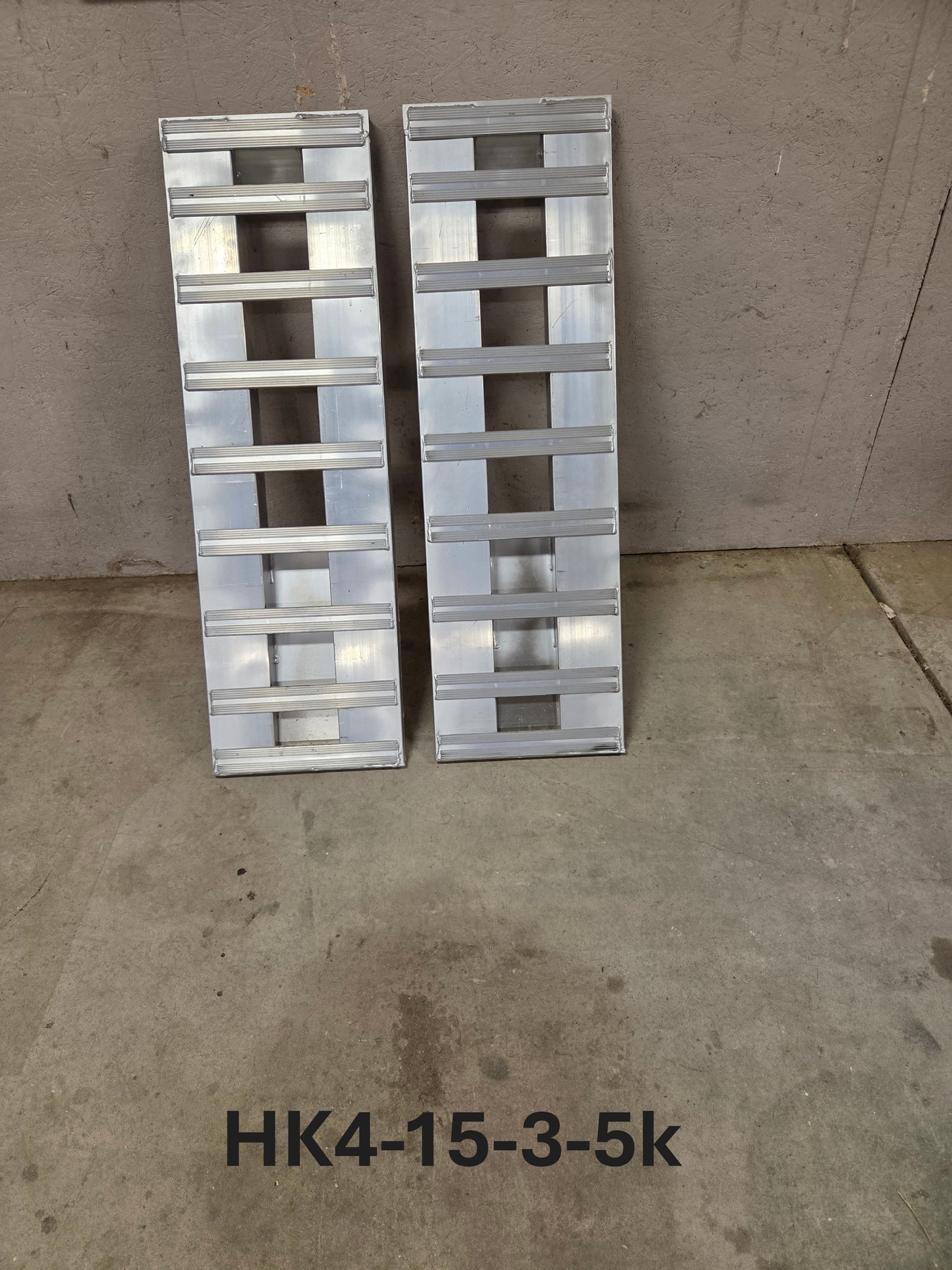 HK4-15-3-5K Car Hauler Ramp