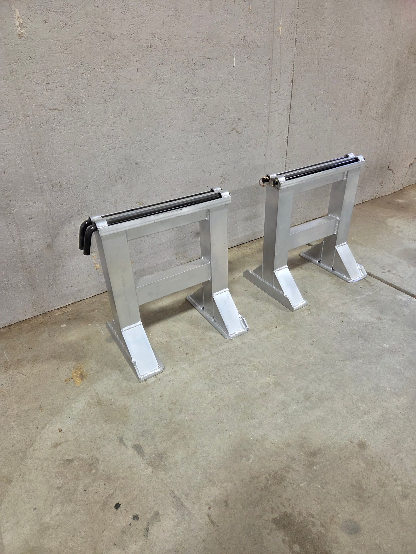 Non-Adjustable Jack Stand 20''