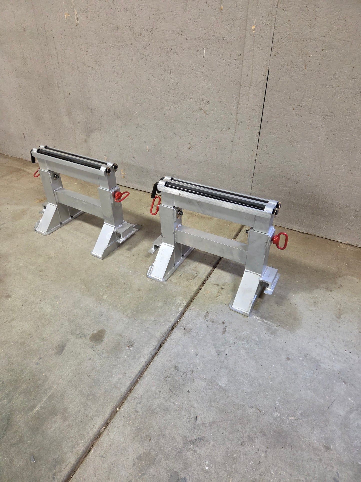 Adjustable Jack Stands